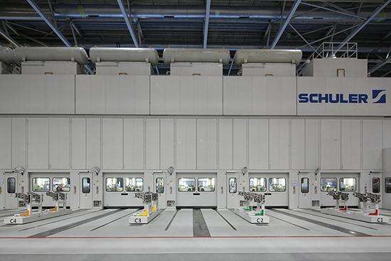 WE官宣兮夜正式离队 网友直呼老御三家没了‘星空体育APP’(图1) 星空体育APP