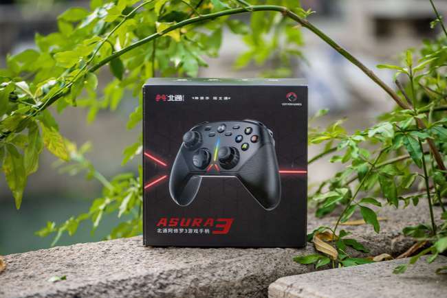 
痛快酣畅游戏 竞技必备——北通阿修罗3手柄-星空体育APP(图2)