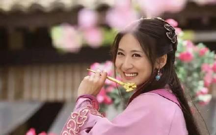 女足王飞晒居家美照:收拾完家的心情美美哒:星空体育app下载(图2) 星空体育APP网站